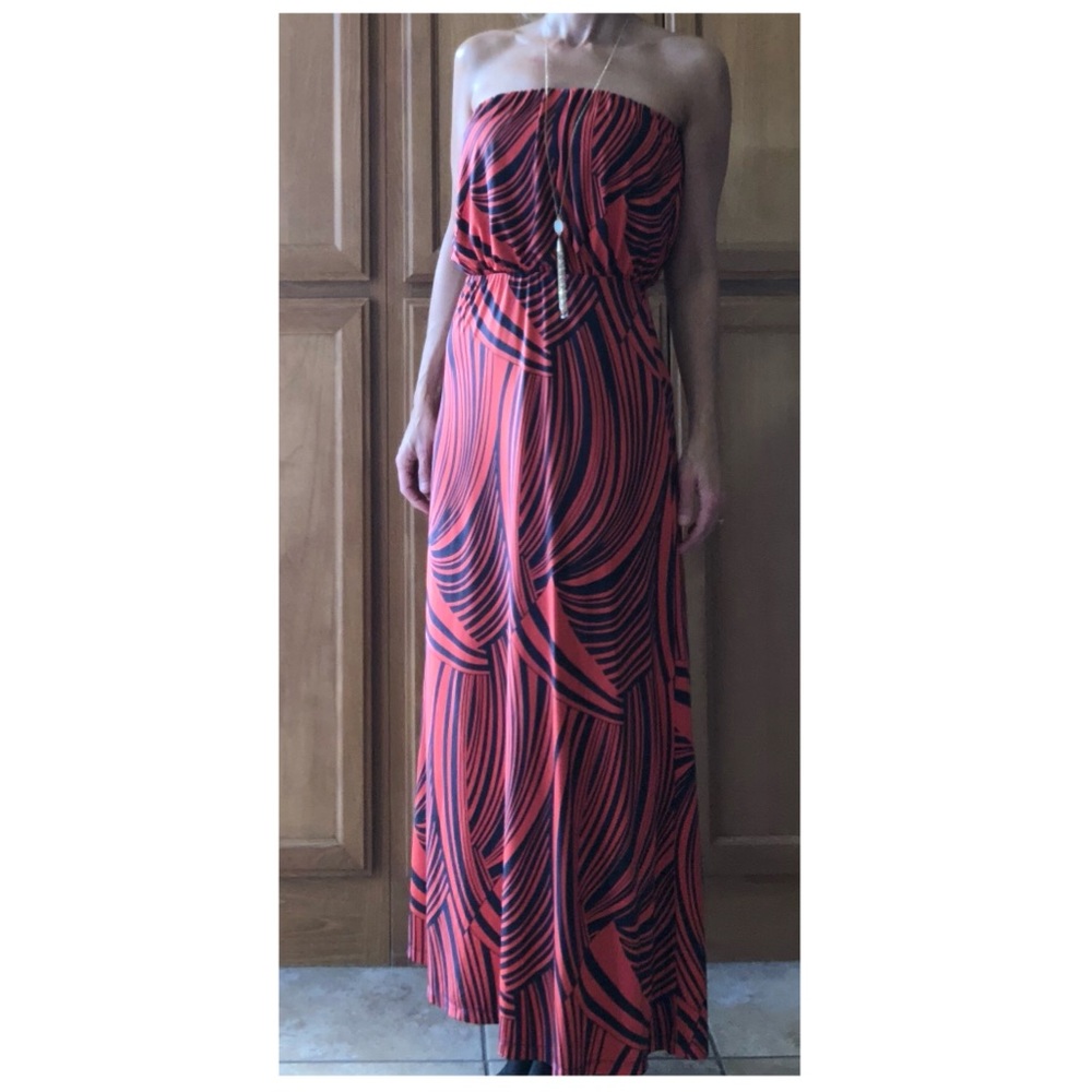NWOT, Amazing Strapless dress!